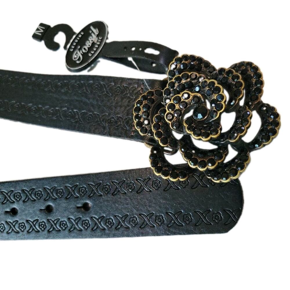 NWT FOSSIL Womens Black Leather Belt Sz Medium Black Rhinestones X & Os